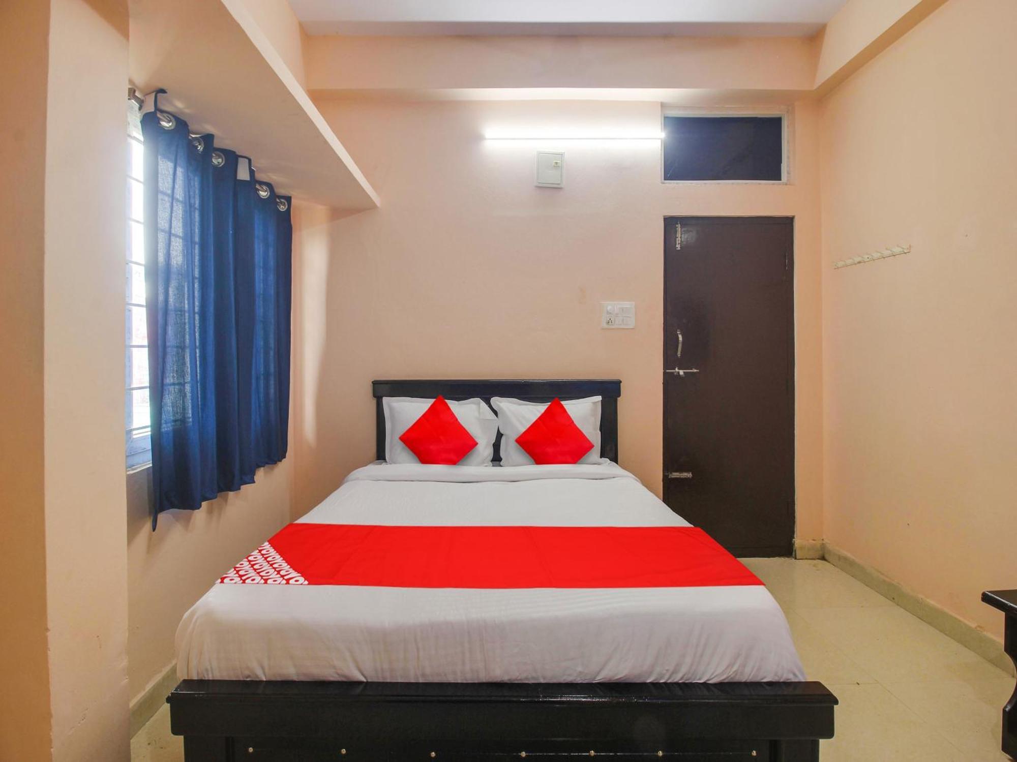 Hotel O R.J.International Pedda Ambarpet ภายนอก รูปภาพ